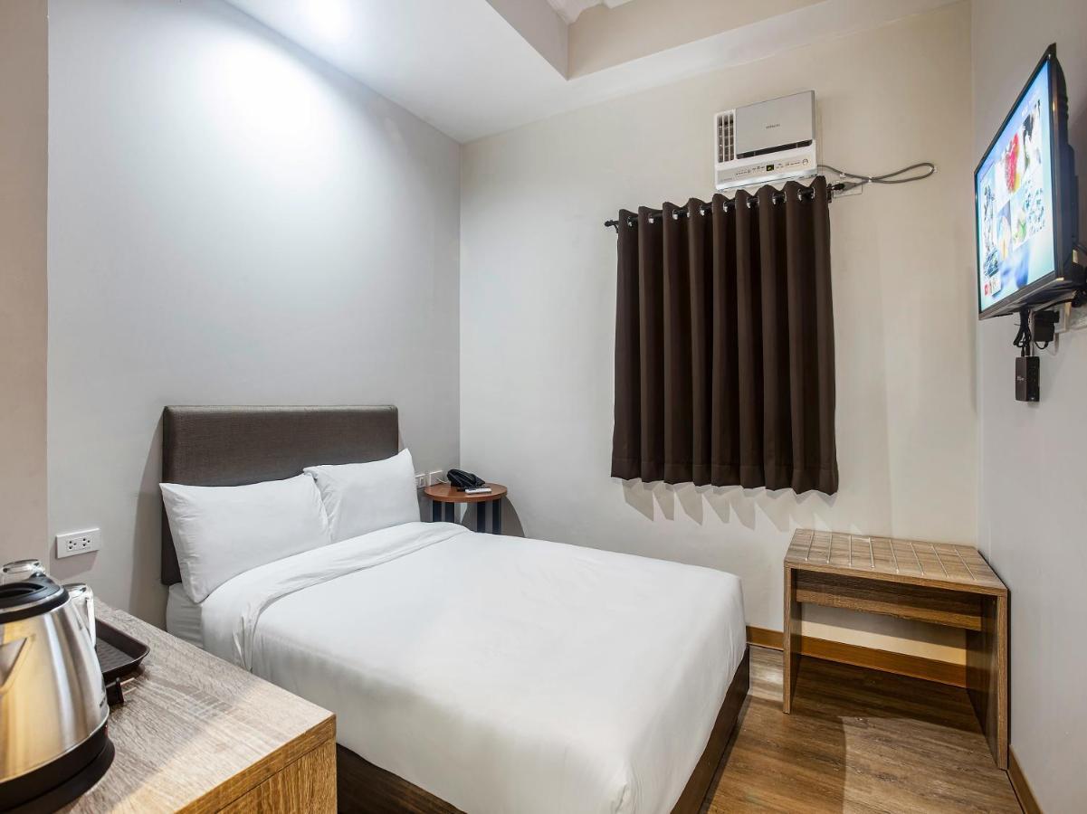 Airo Hotel Manila Eksteriør bilde