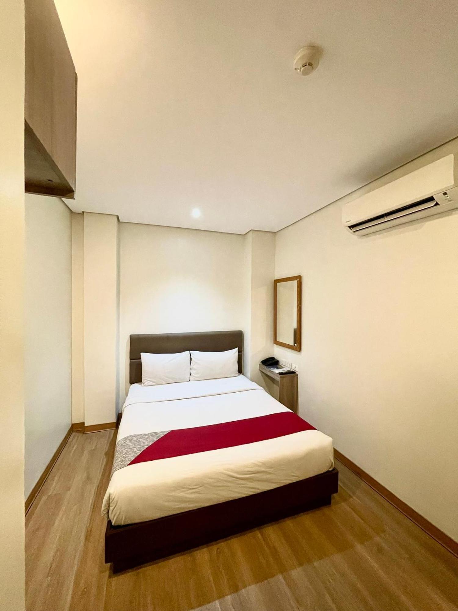 Airo Hotel Manila Eksteriør bilde